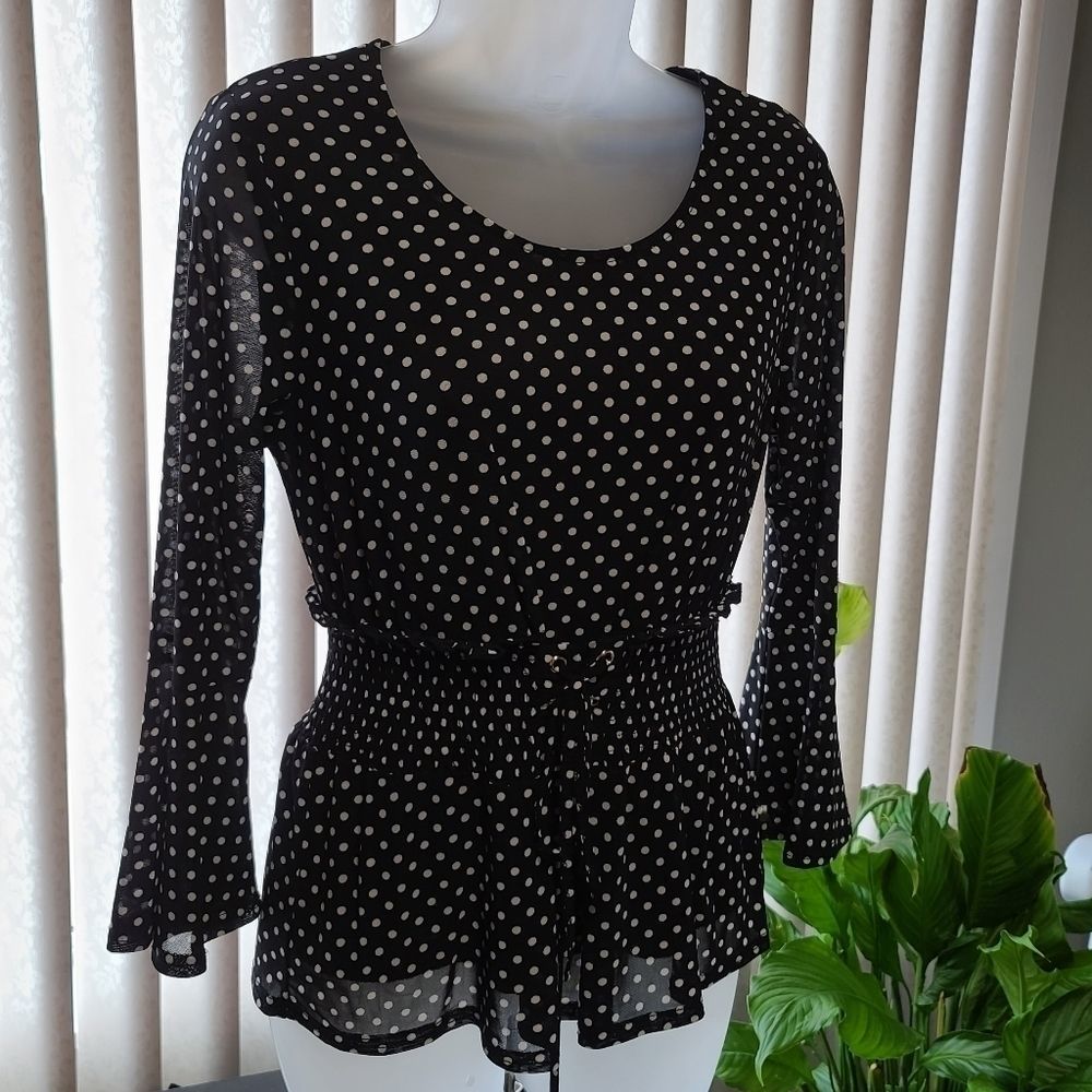 Ember Light & Flowy  Black w white polka dot top